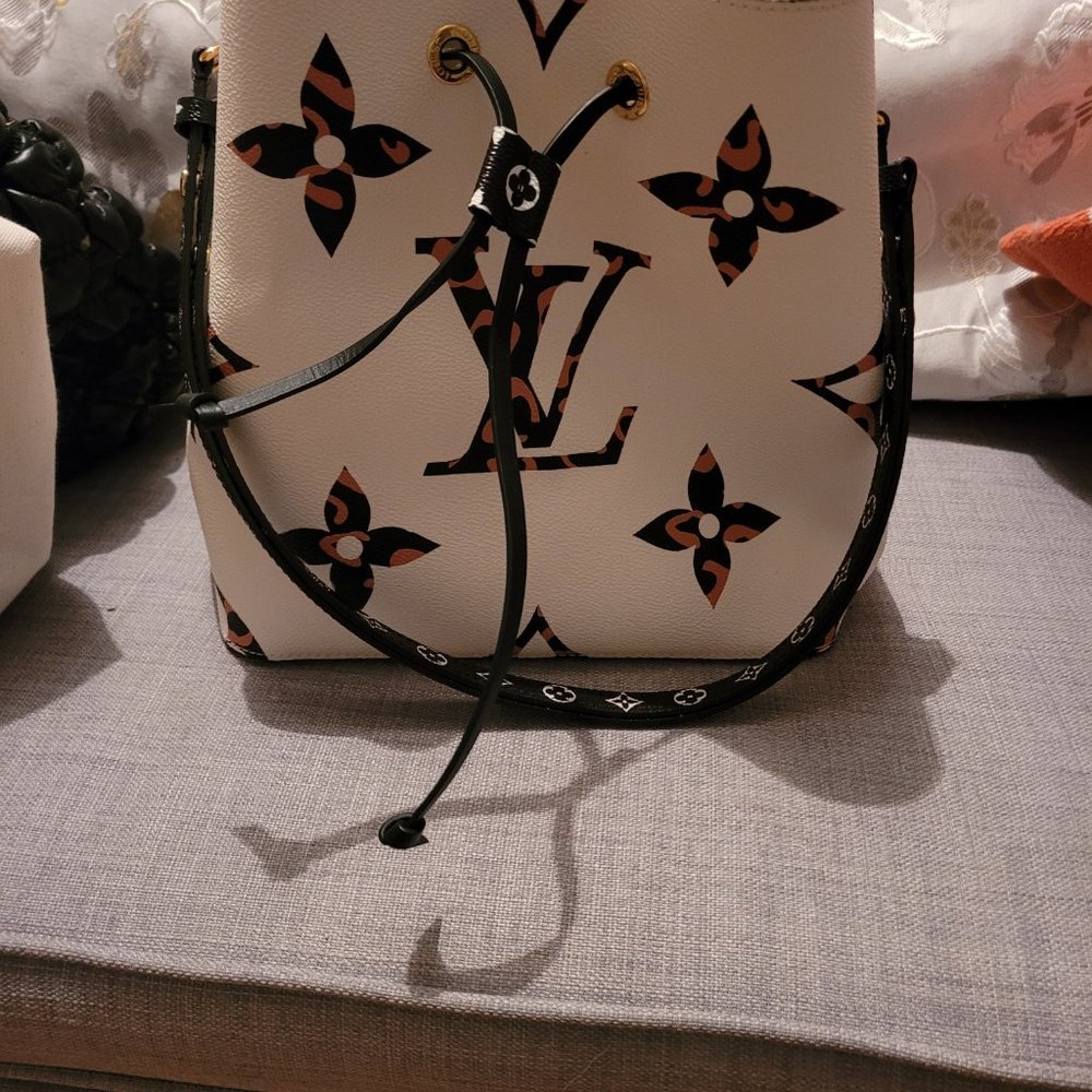 Louis Vuitton Noe Noe Limited Edition Jungle Collection